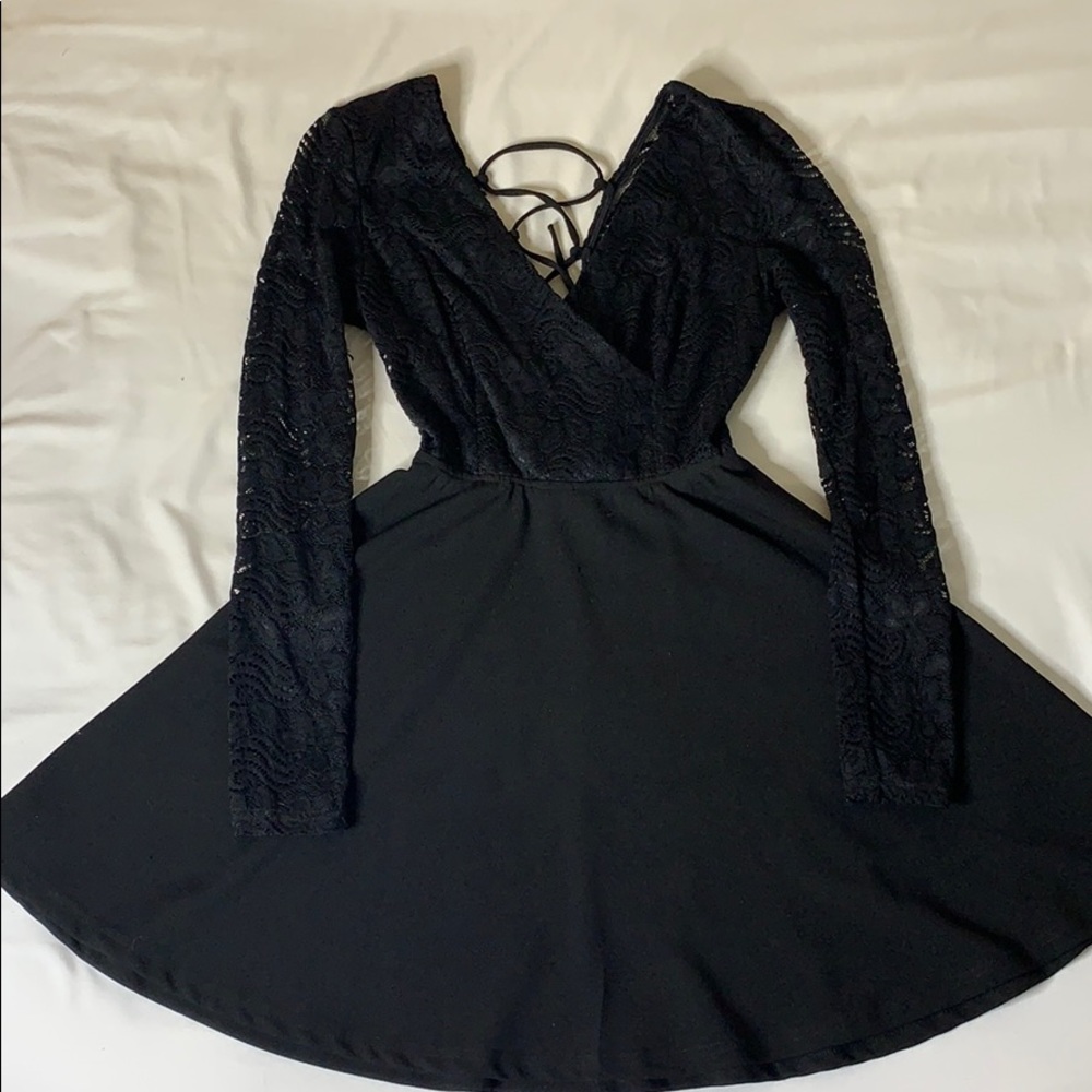 Black lace flare dress - long sleeve